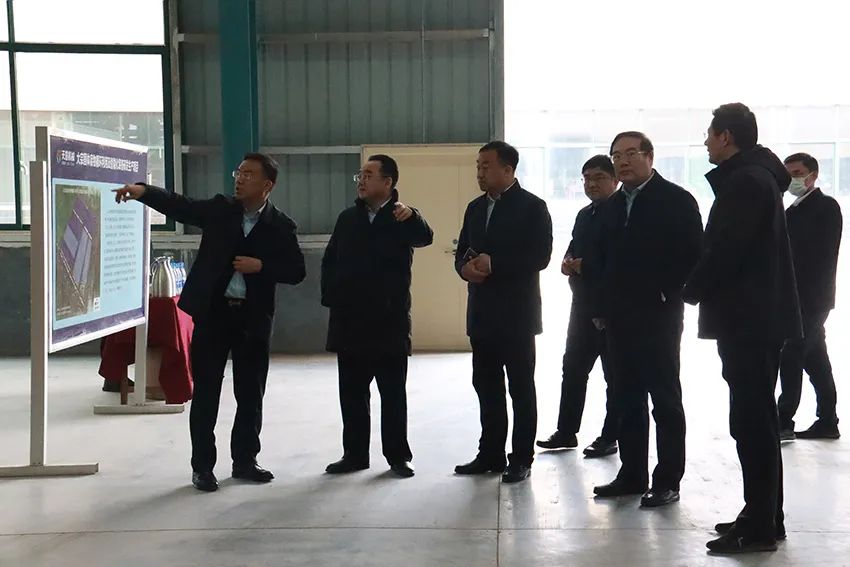 濟(jì)寧市委常委，市政府副市長(zhǎng)、黨組副書記王宏偉蒞臨天意機(jī)械調(diào)研大宗固廢項(xiàng)目